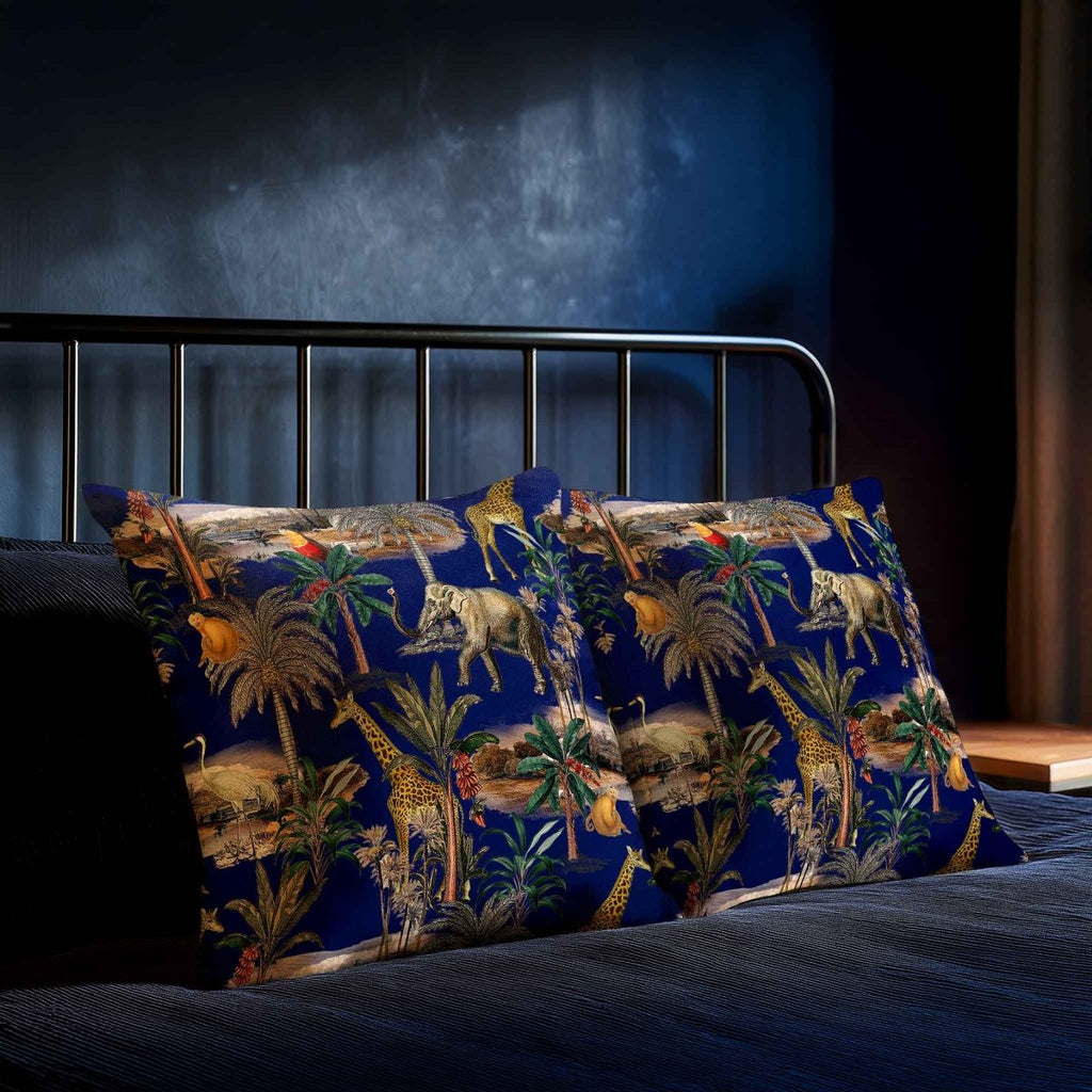 Safari Voyage | Sustainable Velvet Cushion - Midnight 40 x 40 cm Standard by Izabela Peters