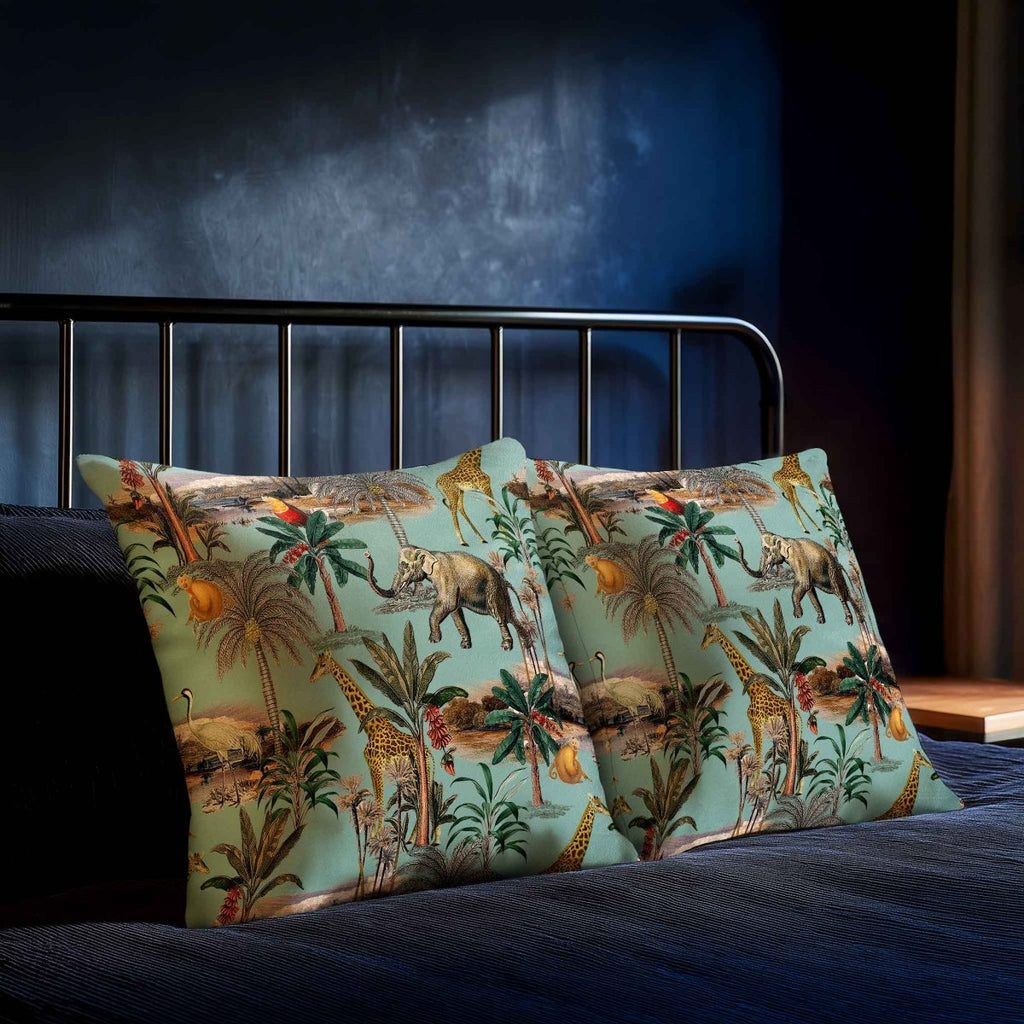 Safari Voyage | Sustainable Velvet Cushion - Blue Surf 40 x 40 cm Piped by Izabela Peters