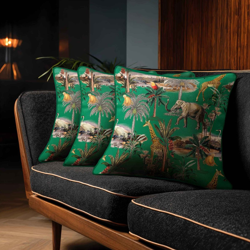 Safari Voyage | Sustainable Velvet Cushion - Emerald Green 40 x 40 cm Standard by Izabela Peters
