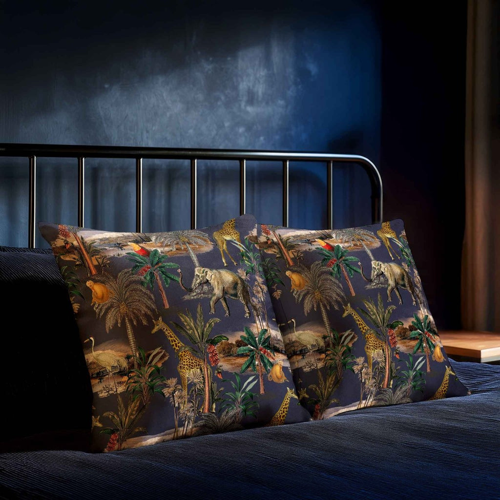 Safari Voyage | Sustainable Velvet Cushion - Graphite 40 x 40 cm Standard by Izabela Peters