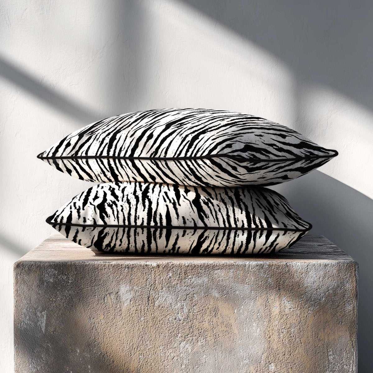 Tiger Print | Sustainable Velvet Rectangle Cushion - Black & White 50 x 30 cm Piped by Izabela Peters