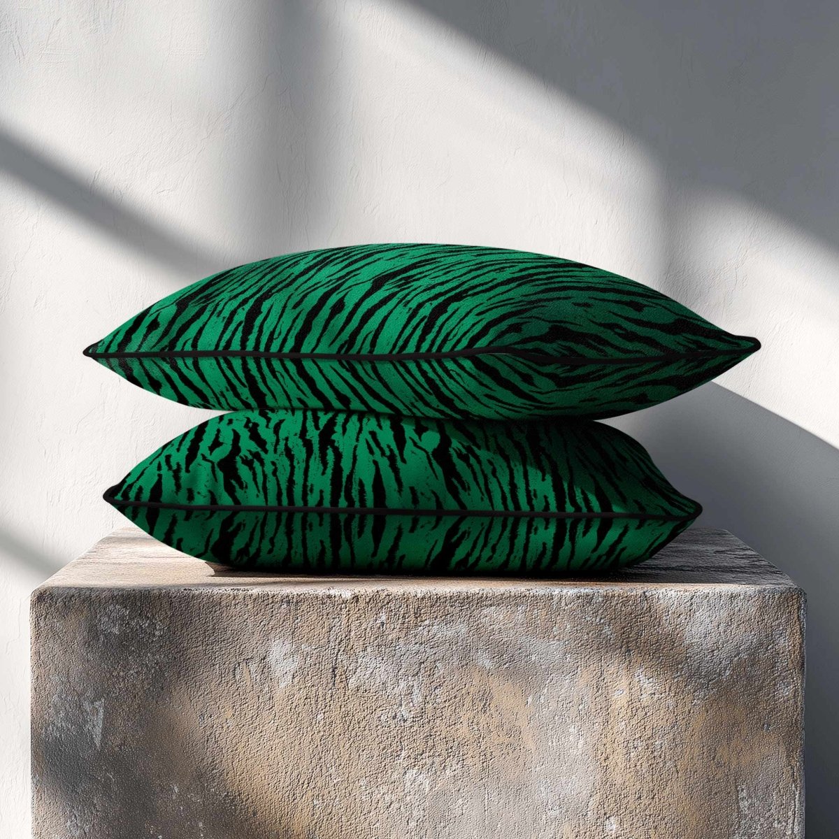 Tiger Print | Sustainable Velvet Rectangle Cushion - Emerald Green 50 x 30 cm Piped by Izabela Peters
