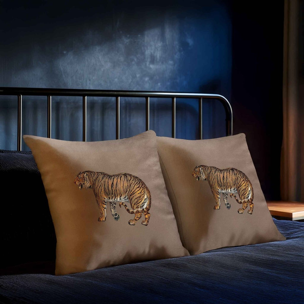 Tiger | Sustainable Velvet Cushion - Dovedale Stone 40 x 40 cm Standard by Izabela Peters