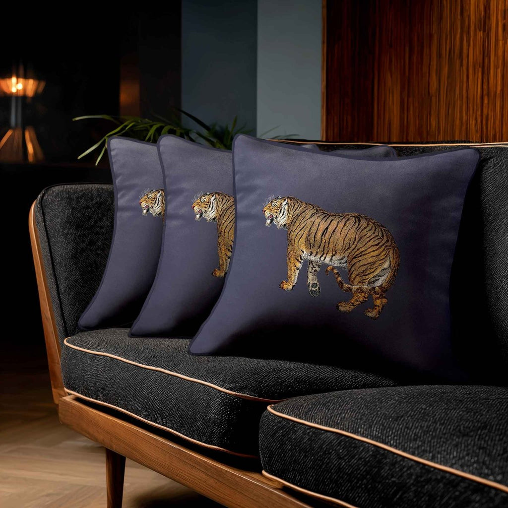 Tiger | Sustainable Velvet Cushion - Graphite 40 x 40 cm Standard by Izabela Peters
