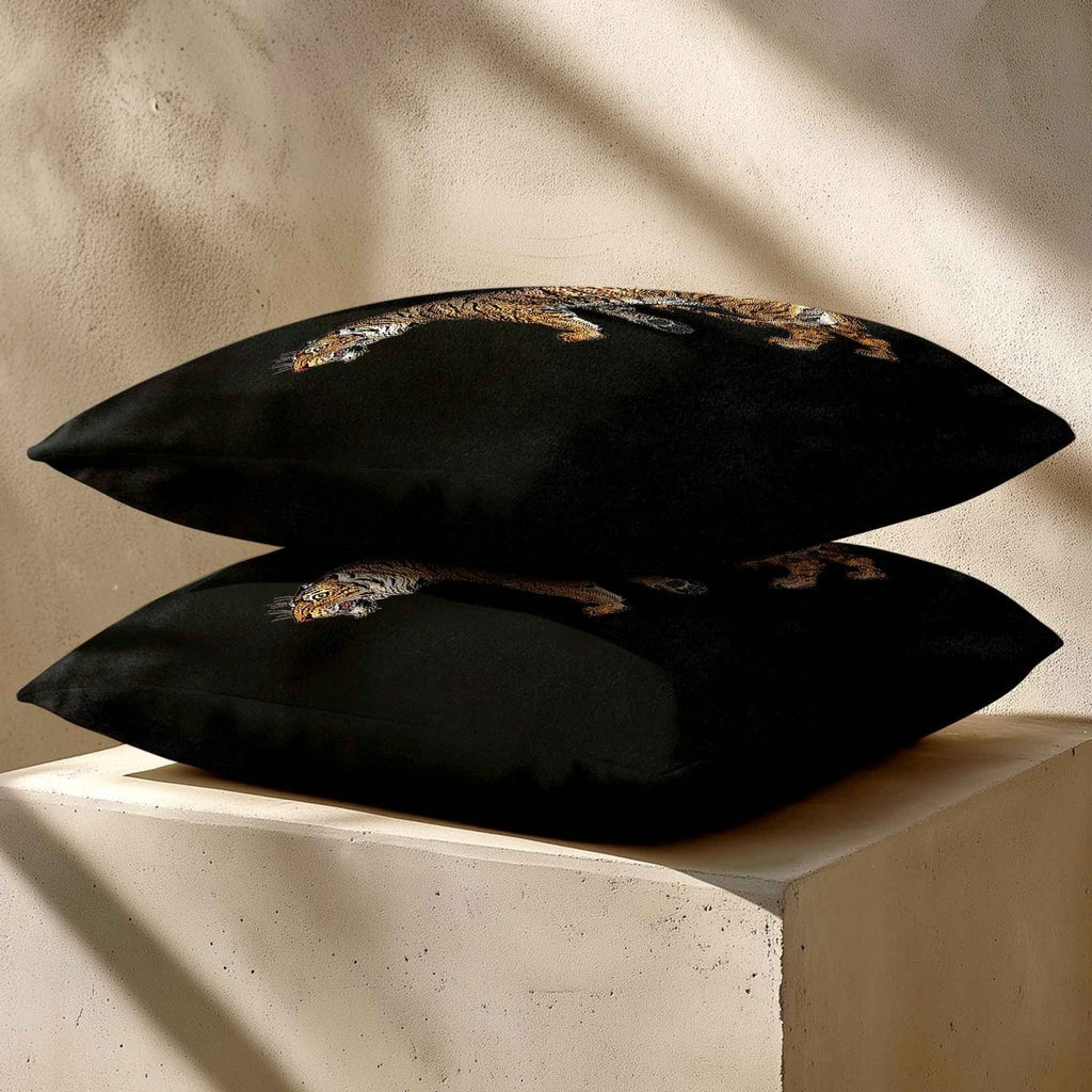 Tiger | Sustainable Velvet Cushion - Charcoal 40 x 40 cm Standard by Izabela Peters