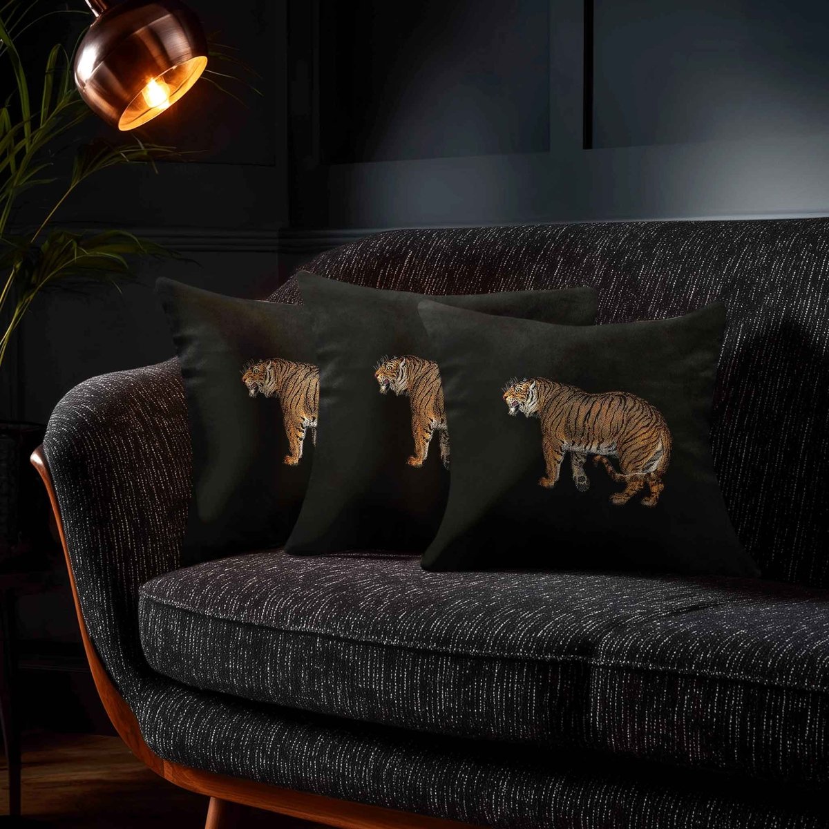 Tiger | Sustainable Velvet Cushion - Charcoal 40 x 40 cm Standard by Izabela Peters