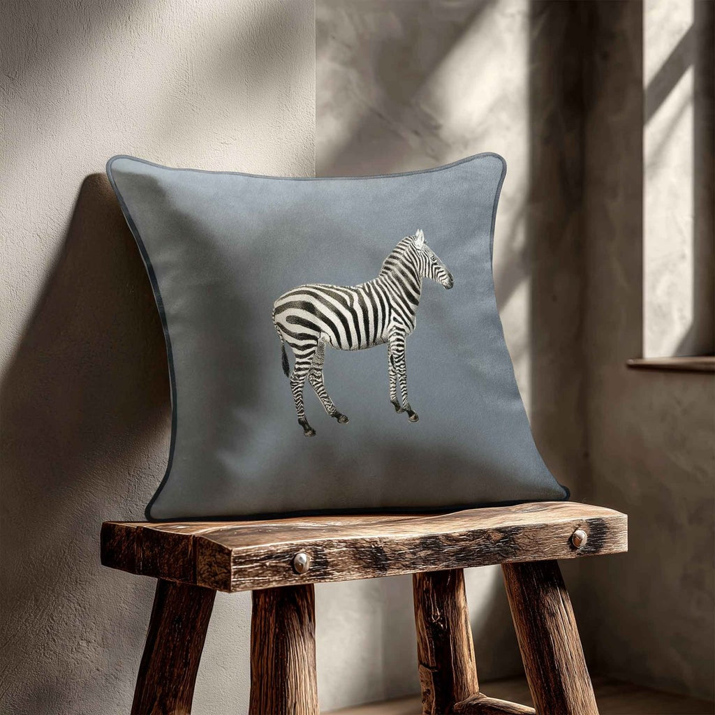 Zebra | Sustainable Velvet Cushion - French Grey 40 x 40 cm Standard by Izabela Peters
