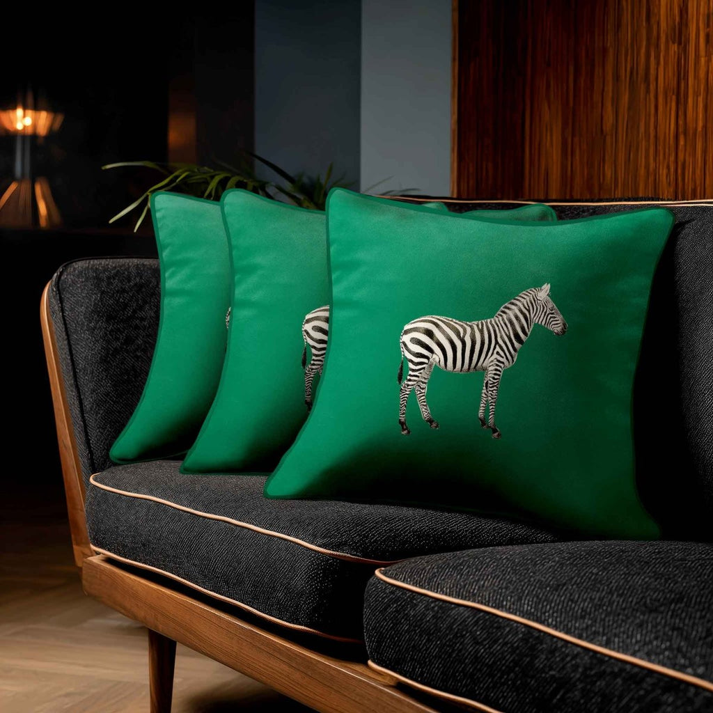 Zebra | Sustainable Velvet Cushion - Emerald Green 40 x 40 cm Standard by Izabela Peters
