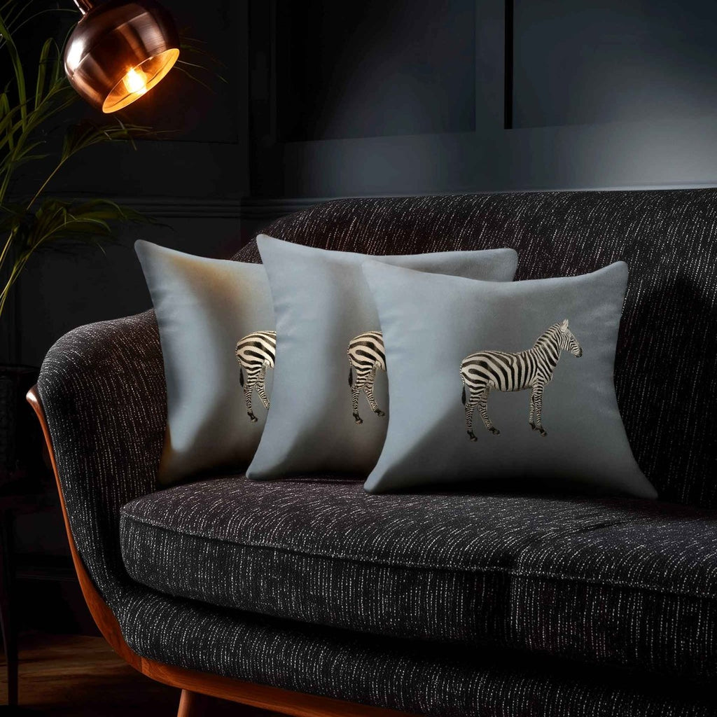 Zebra | Sustainable Velvet Cushion - French Grey 40 x 40 cm Standard by Izabela Peters