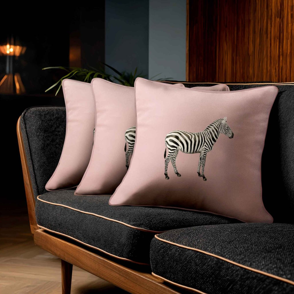 Zebra | Sustainable Velvet Cushion - Rosewater 40 x 40 cm Standard by Izabela Peters