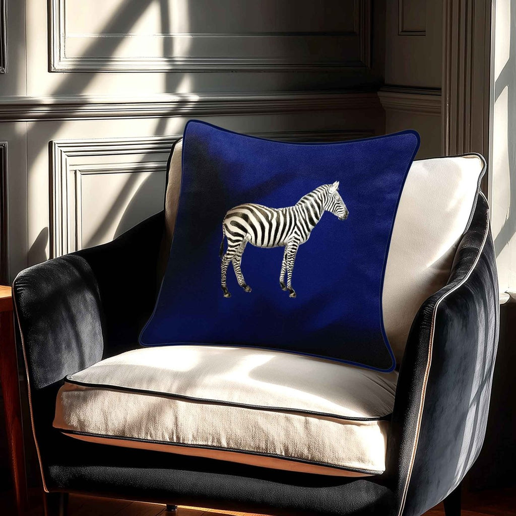 Zebra | Sustainable Velvet Cushion - Midnight 40 x 40 cm Standard by Izabela Peters