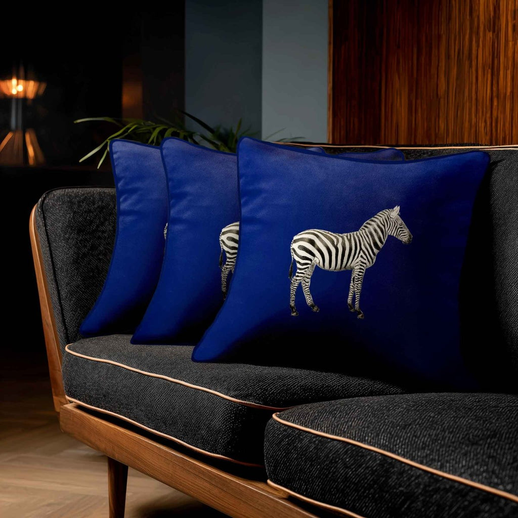 Zebra | Sustainable Velvet Cushion - Midnight 40 x 40 cm Standard by Izabela Peters