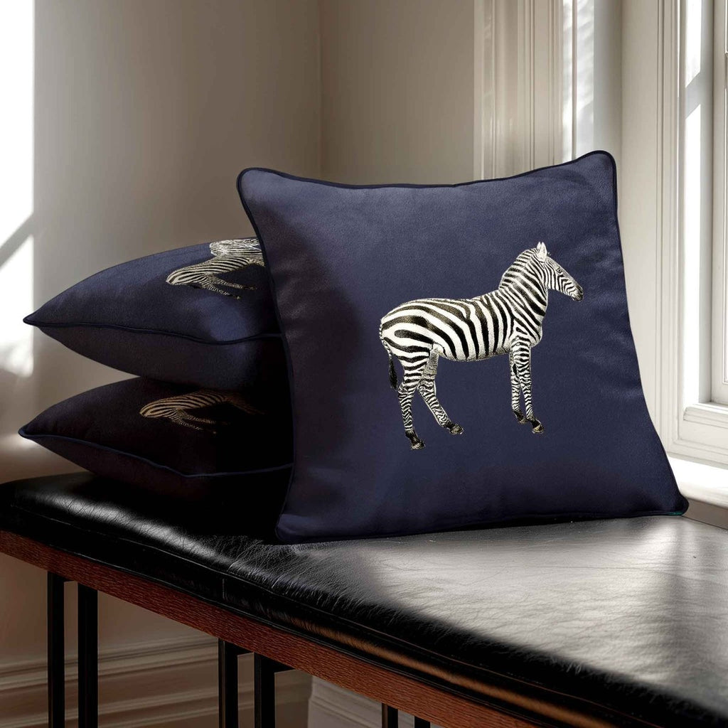 Zebra | Sustainable Velvet Cushion - Graphite 40 x 40 cm Standard by Izabela Peters