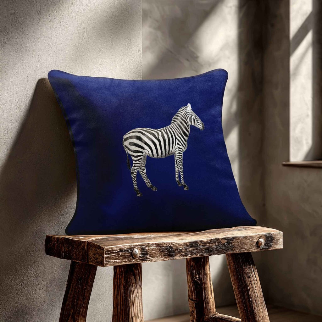 Zebra | Sustainable Velvet Cushion - Midnight 40 x 40 cm Standard by Izabela Peters