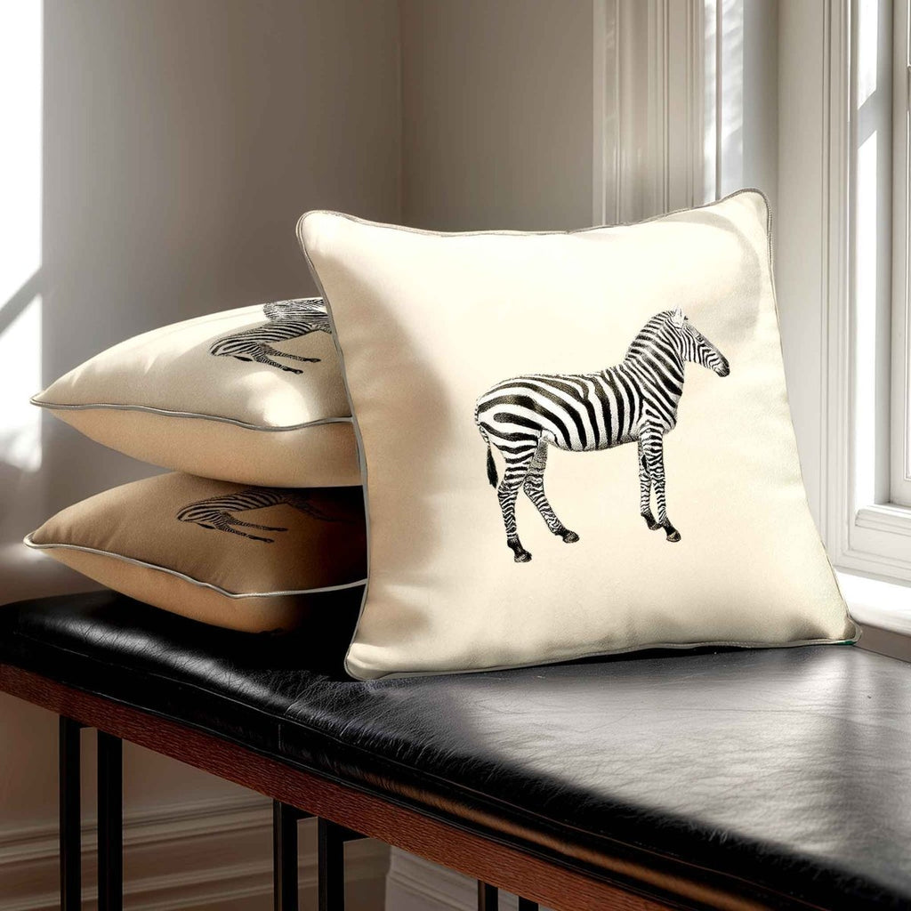 Zebra | Sustainable Velvet Cushion - Ivory Cream 40 x 40 cm Standard by Izabela Peters